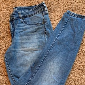 Women’s jeans